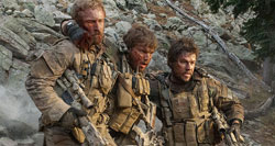 Band of Brothers: Ben Foster, Emile Hirsh and Mark Wahlberg in the top 2013 War Movie, Lone Survivor.